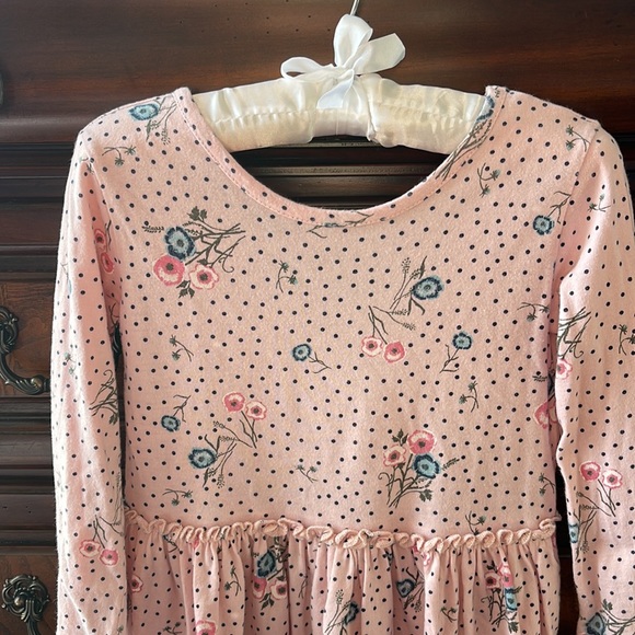 Light Pink Flower Detail Dress - Picture 3 of 3